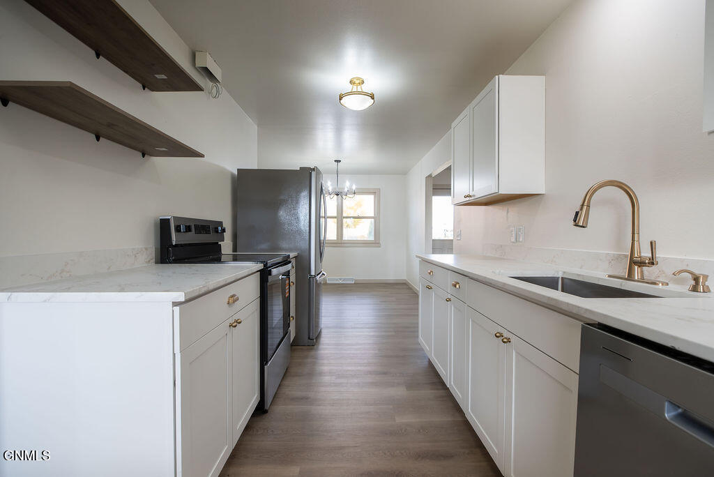 741 Empire Road, Dickinson