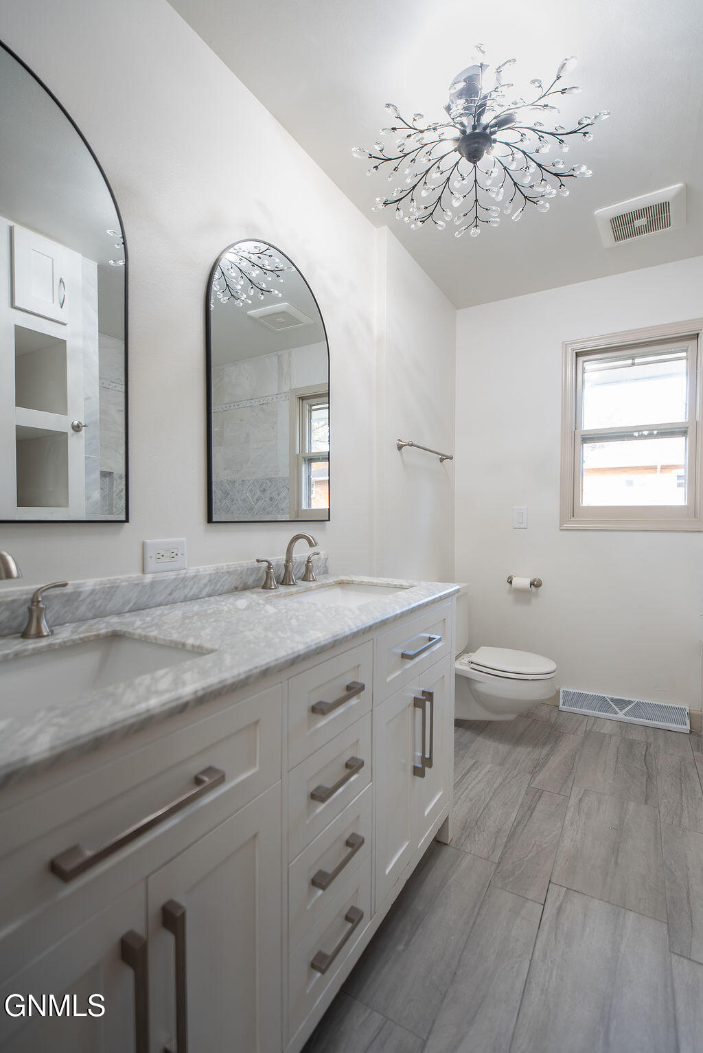 741 Empire Road, Dickinson