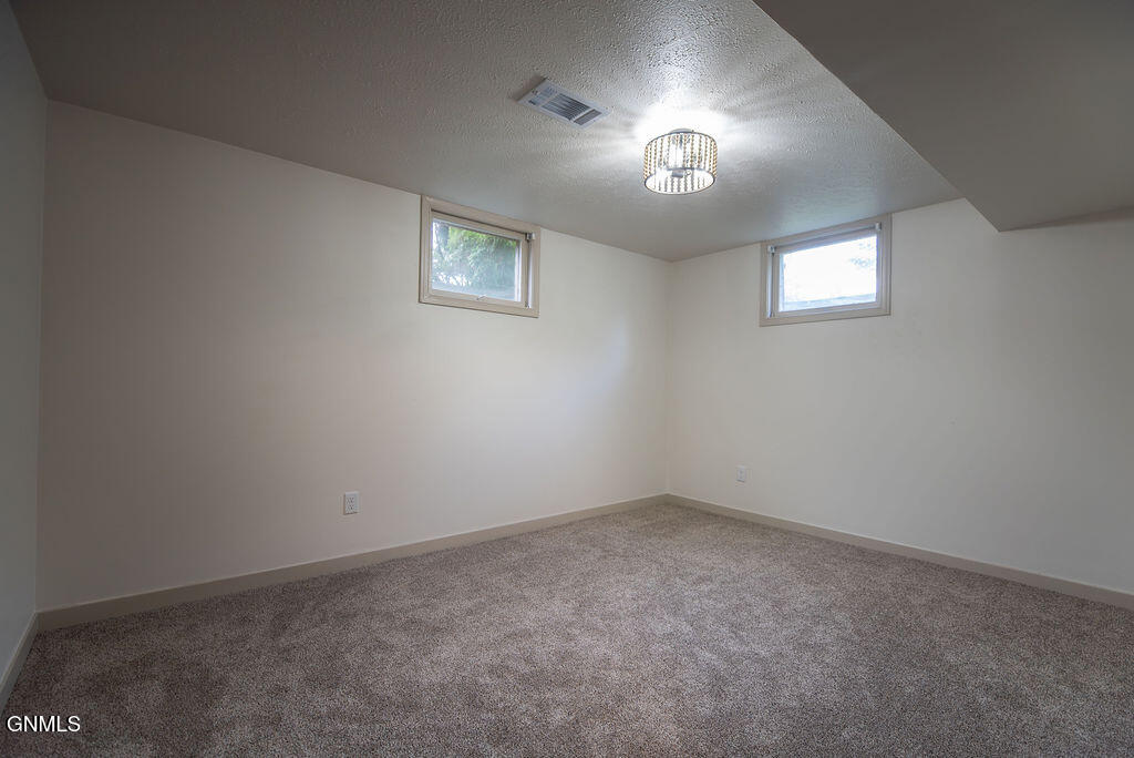 741 Empire Road, Dickinson