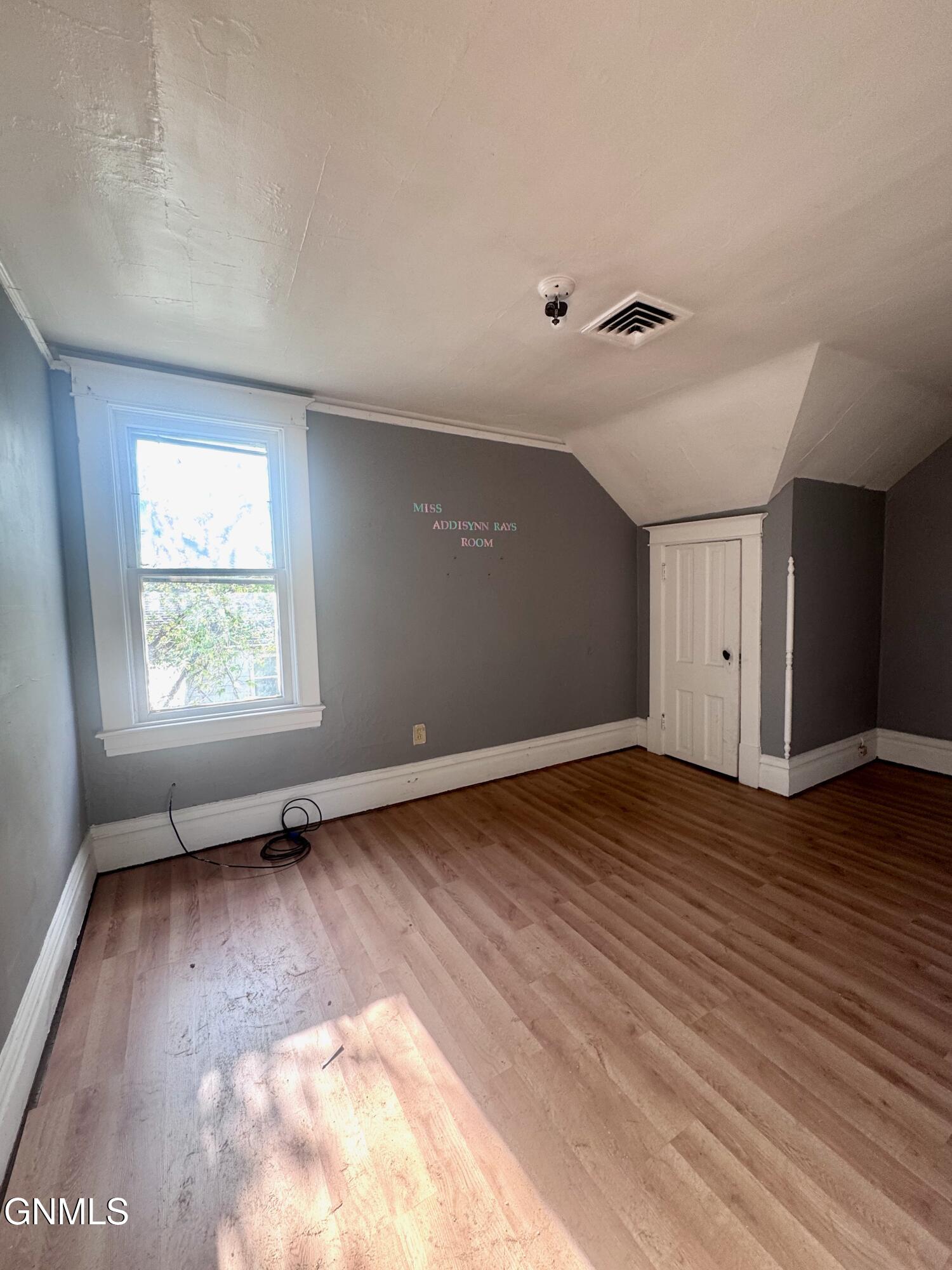 134 E Broadway Street