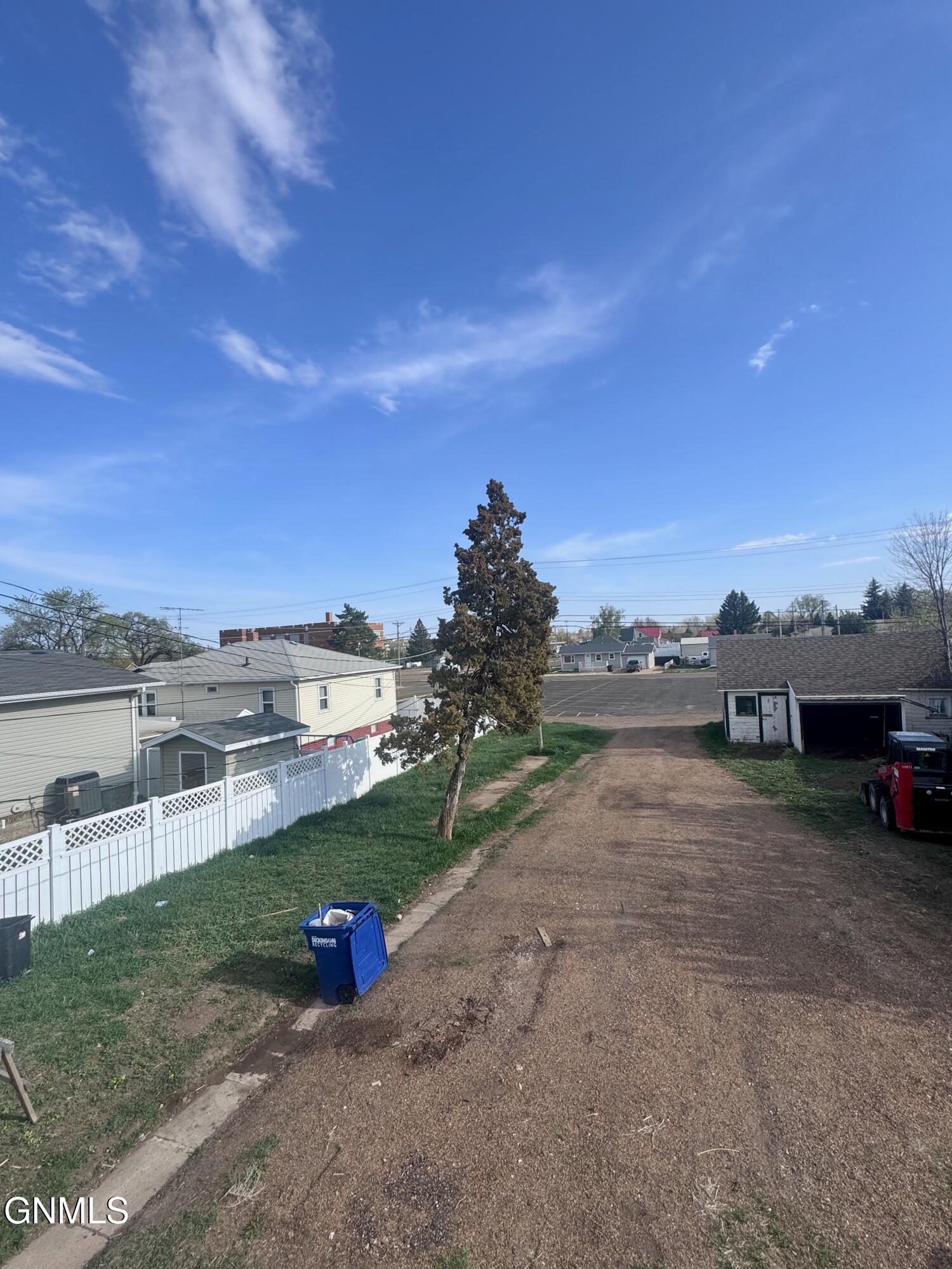 134 E Broadway Street