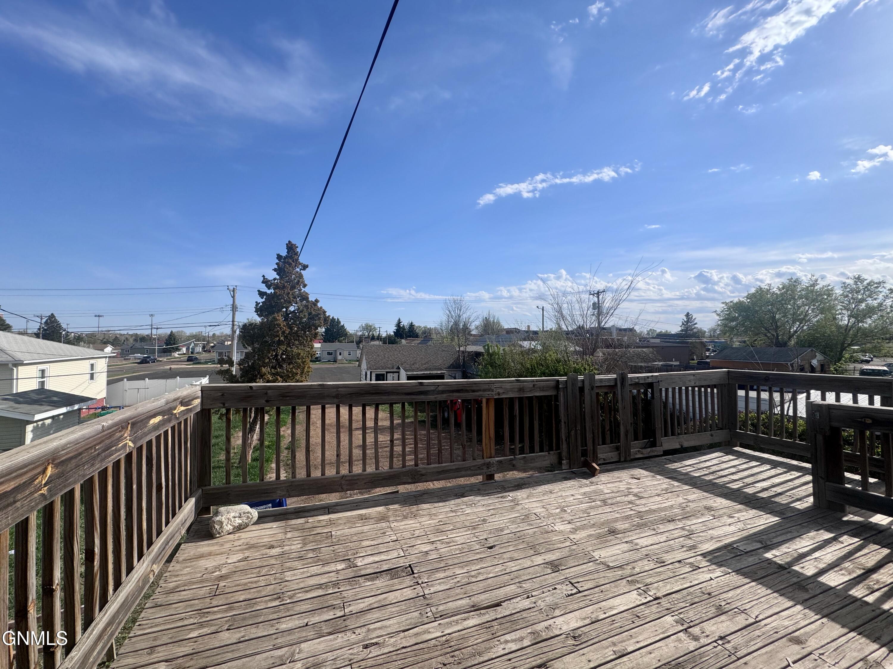 134 E Broadway Street