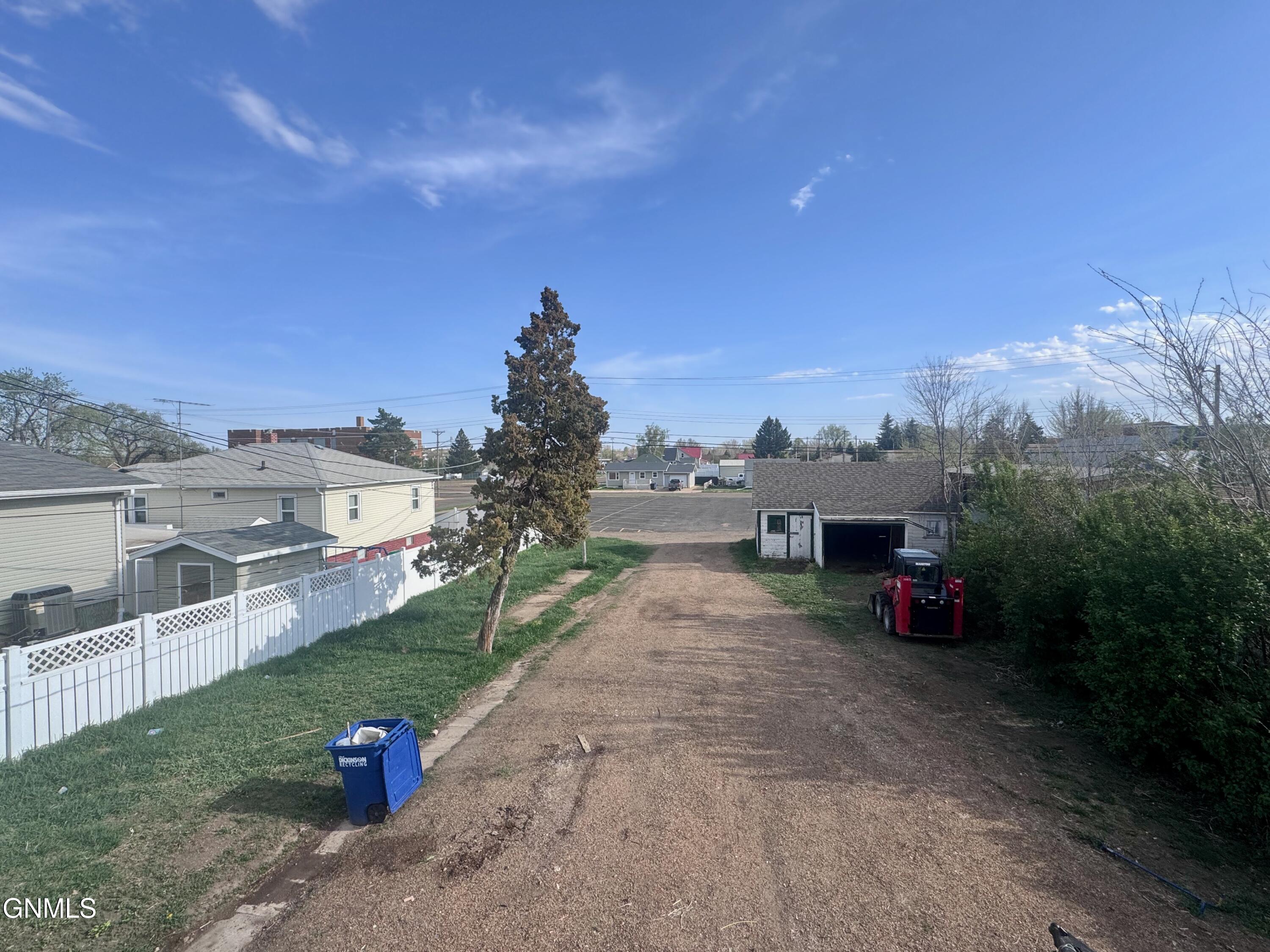 134 E Broadway Street