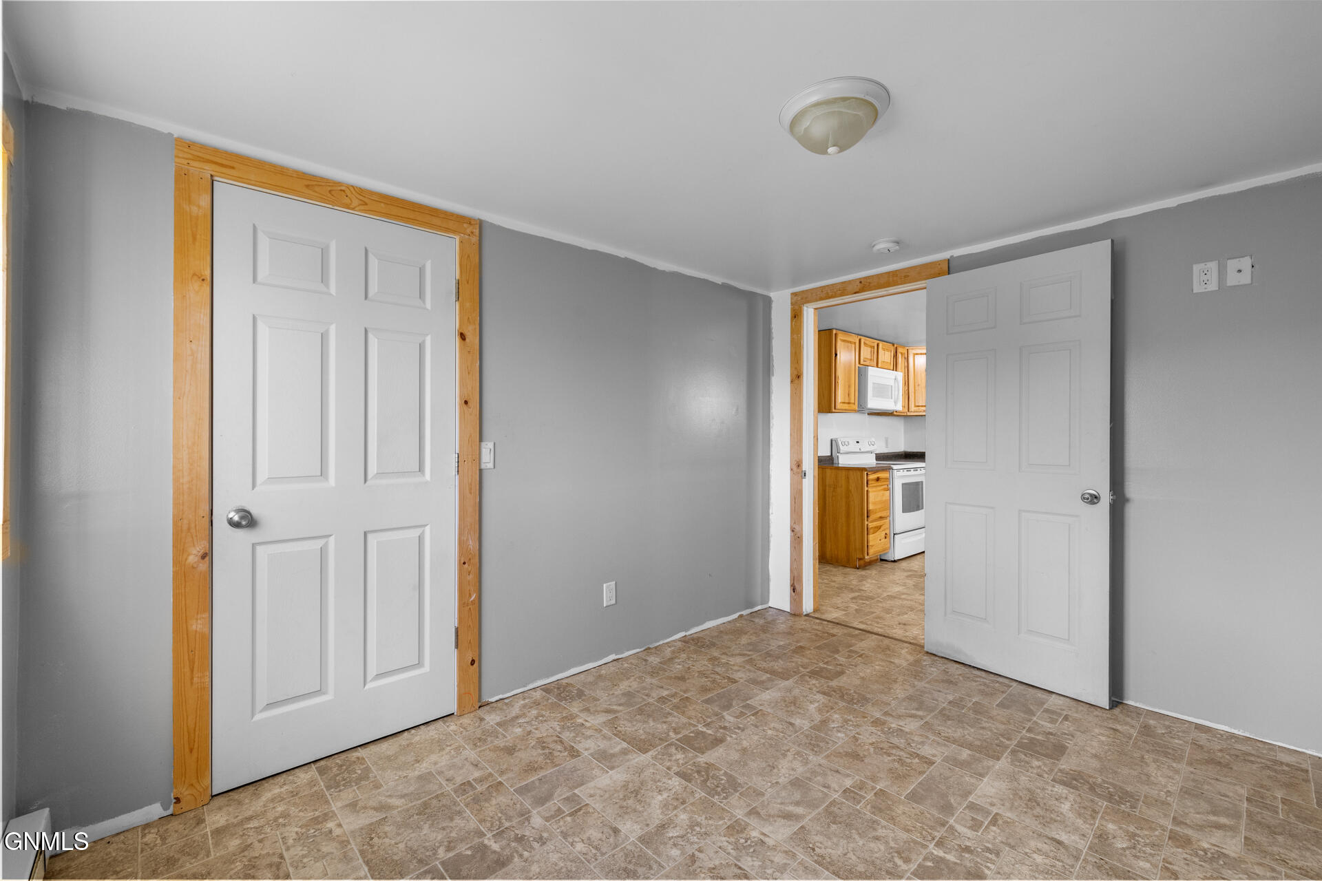 12682 23rd Street NW