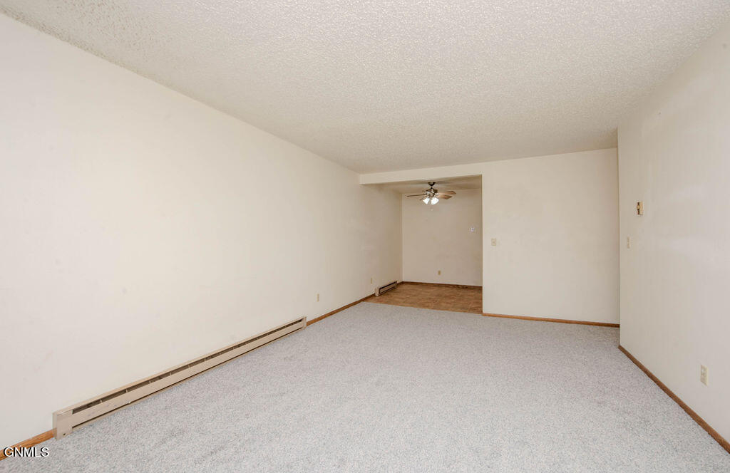 671 24th Street W, 22