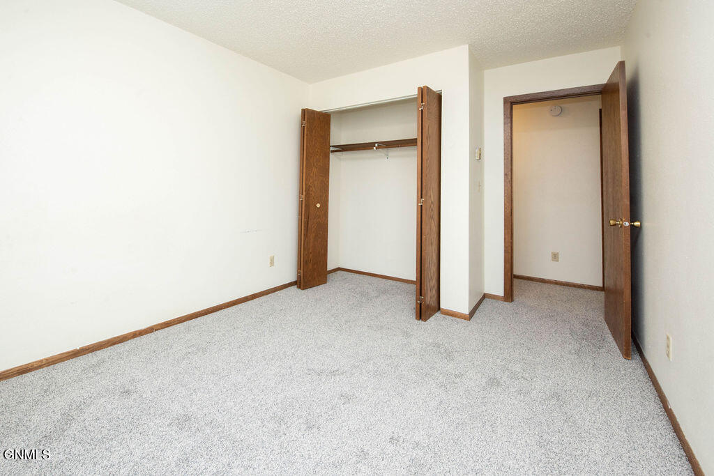 671 24th Street W, 22