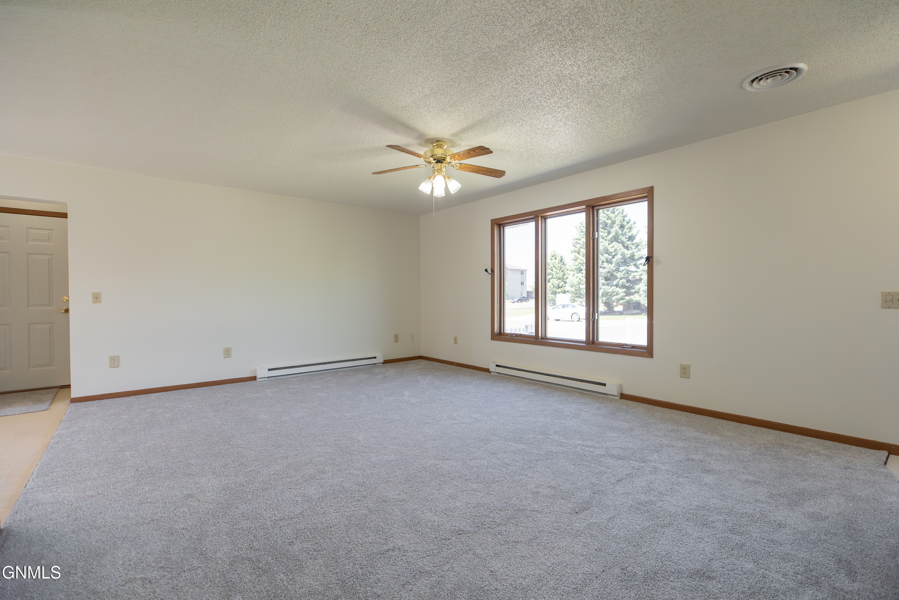 979 22nd Street W