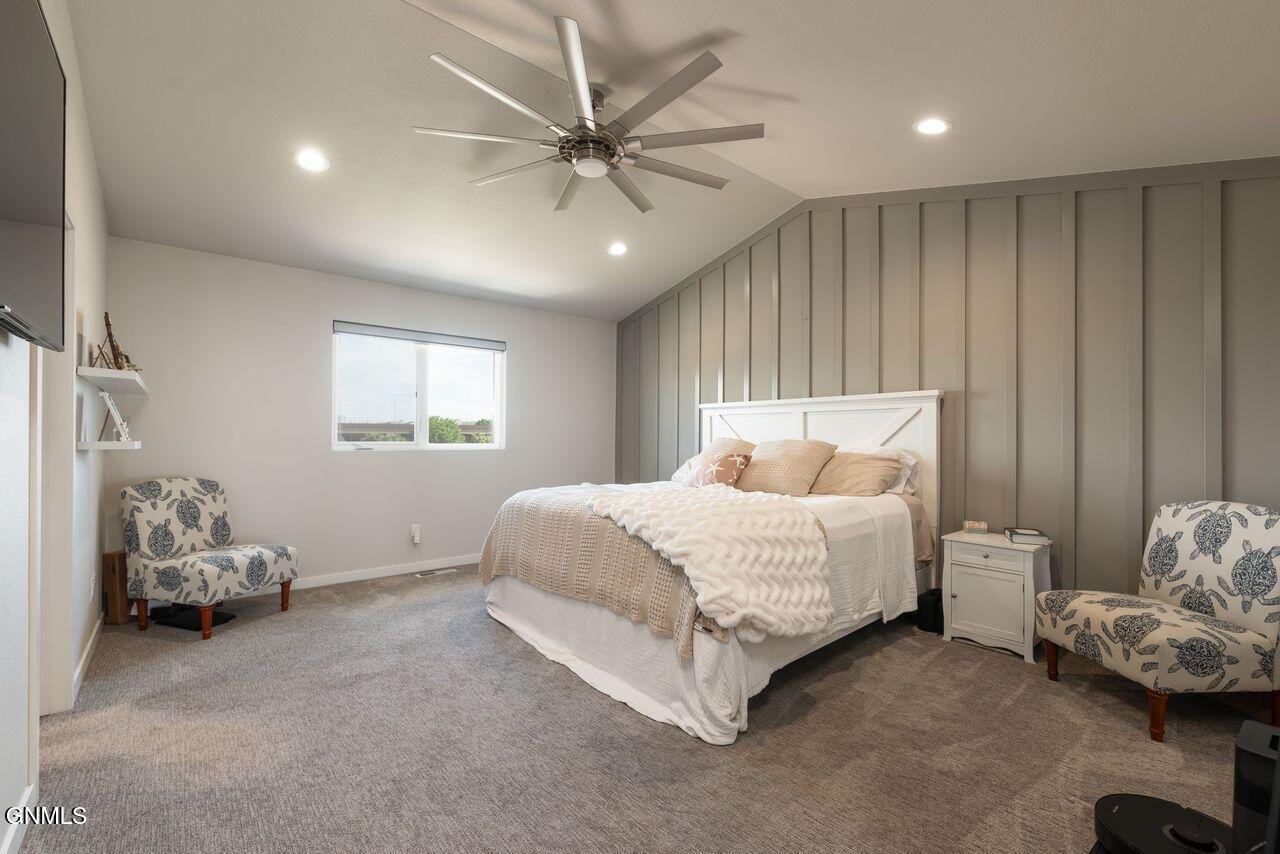 2435 Water Park Loop SE