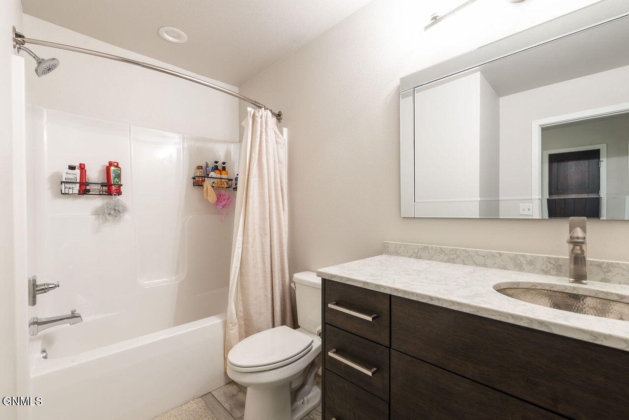 2435 Water Park Loop SE