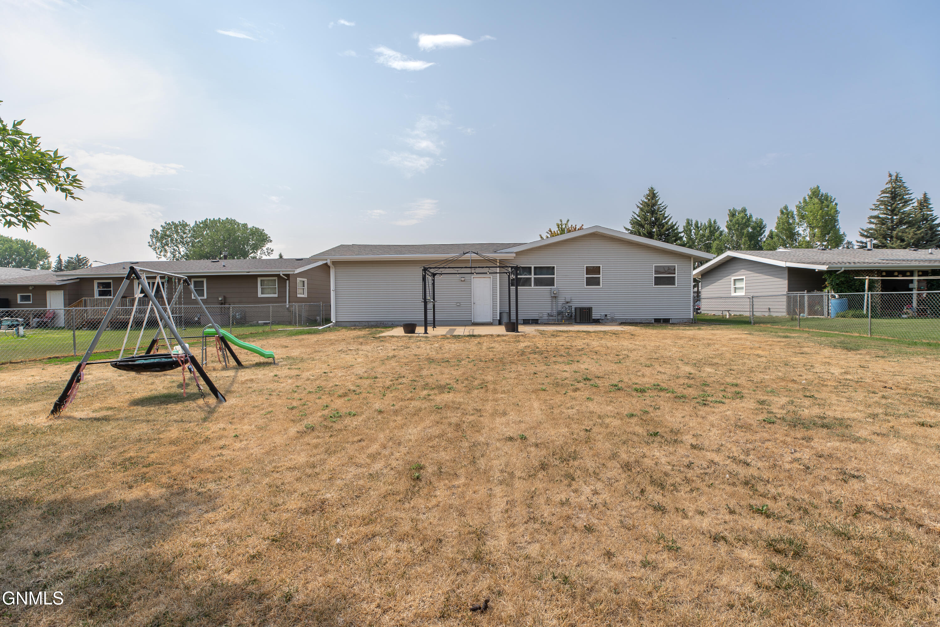 856 Cherry Avenue
