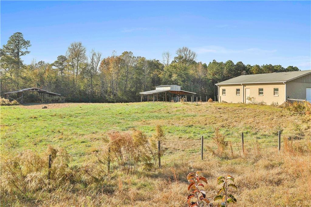 621 Lakeview Drive