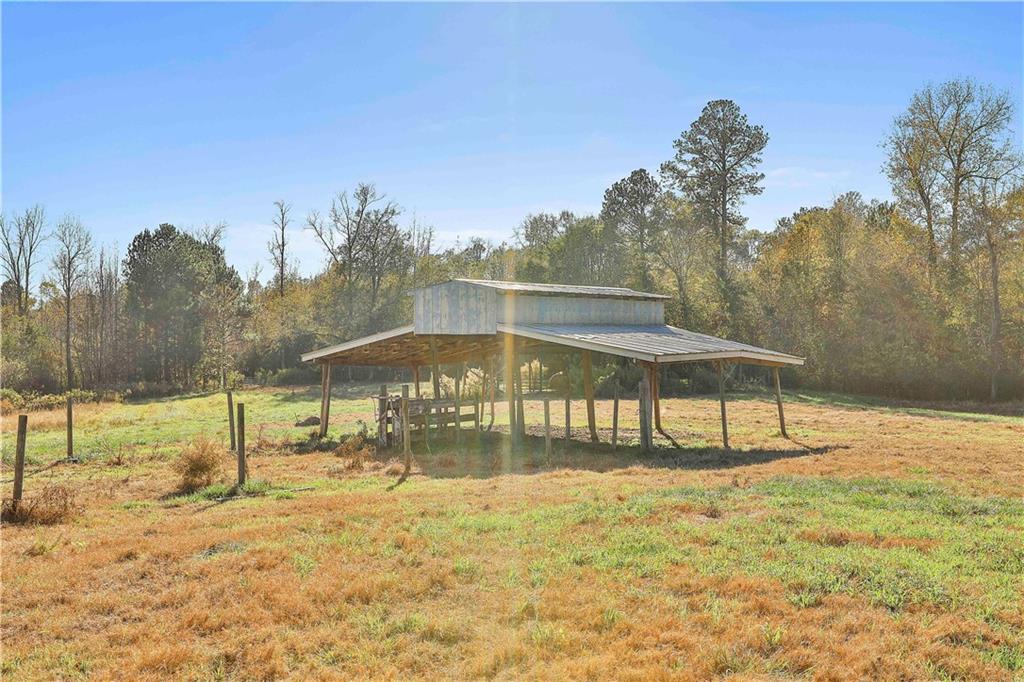 621 Lakeview Drive