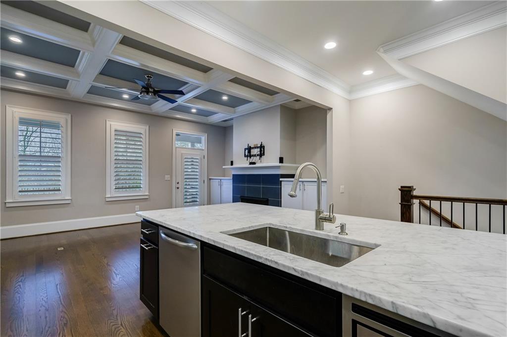 2119 Dee Dee Muse Lane NW