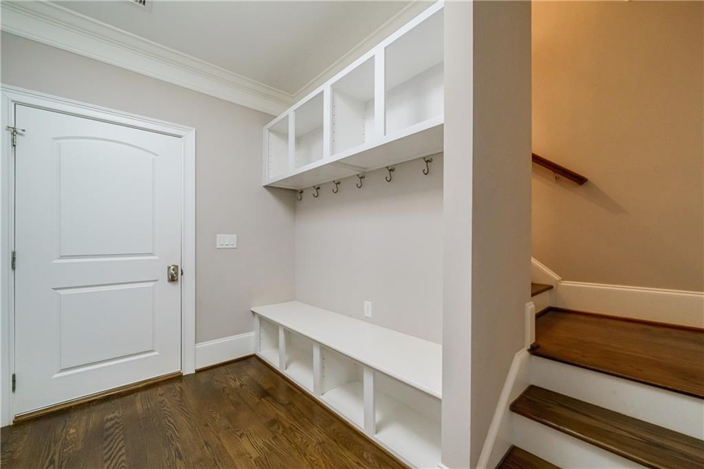 2119 Dee Dee Muse Lane NW