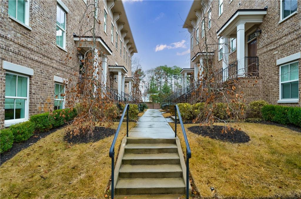 2119 Dee Dee Muse Lane NW