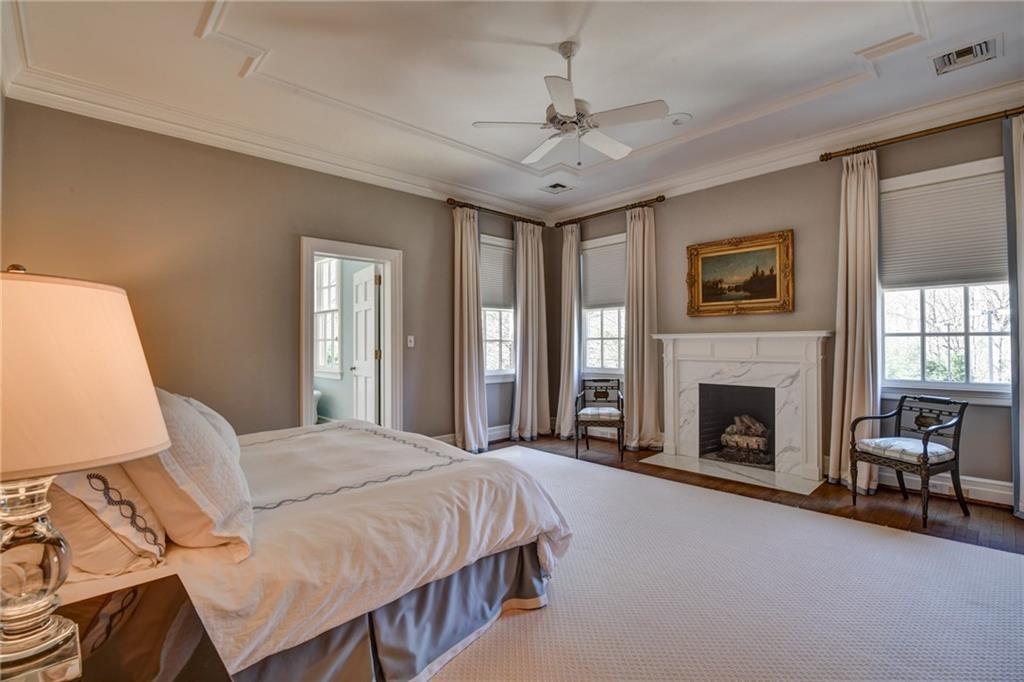 5 Cherokee Road NW