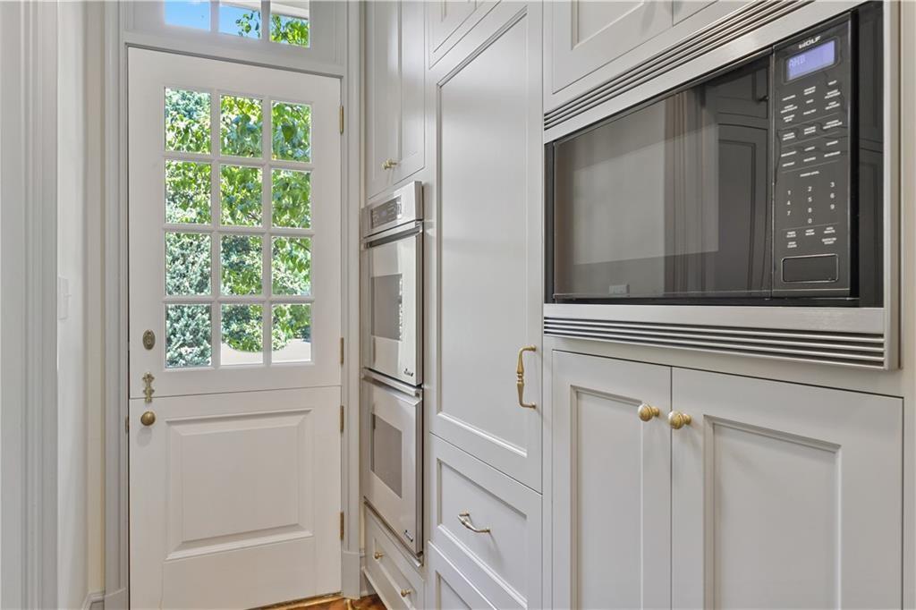 5 Cherokee Road NW