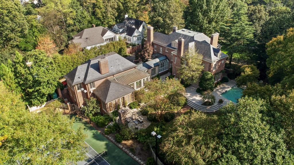 5 Cherokee Road NW