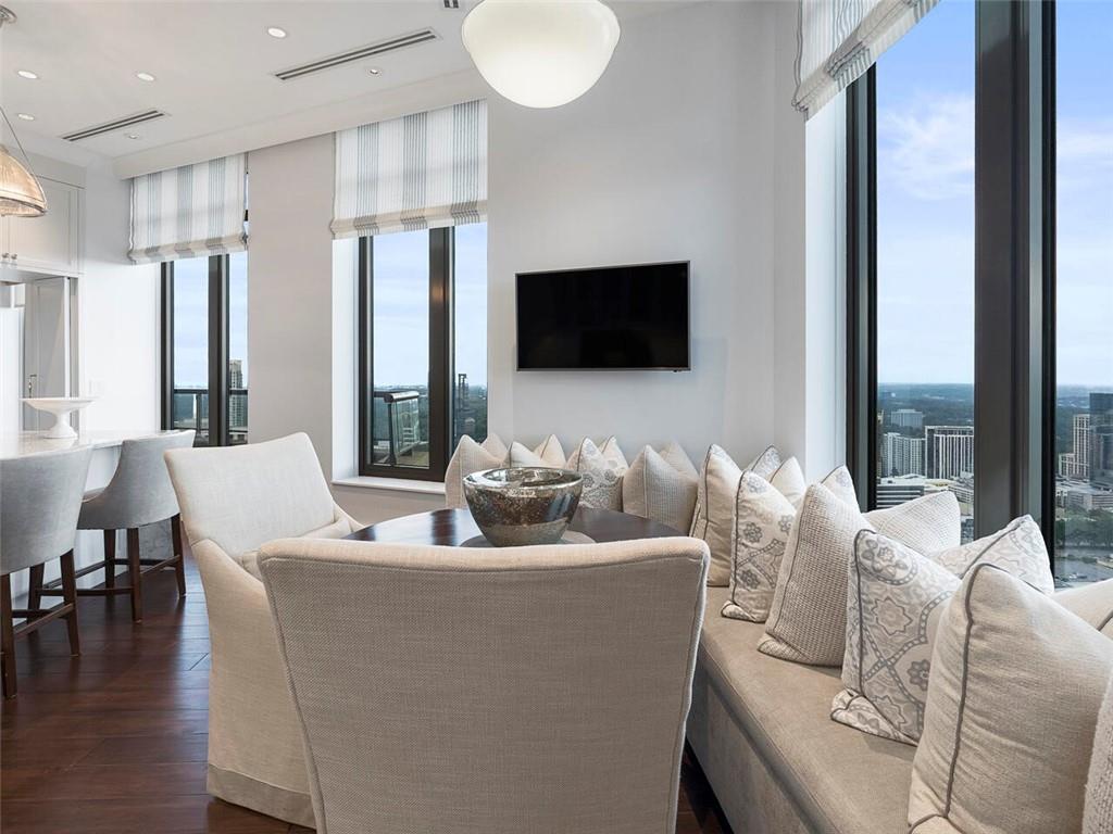 3376 Peachtree Road NE Unit 49