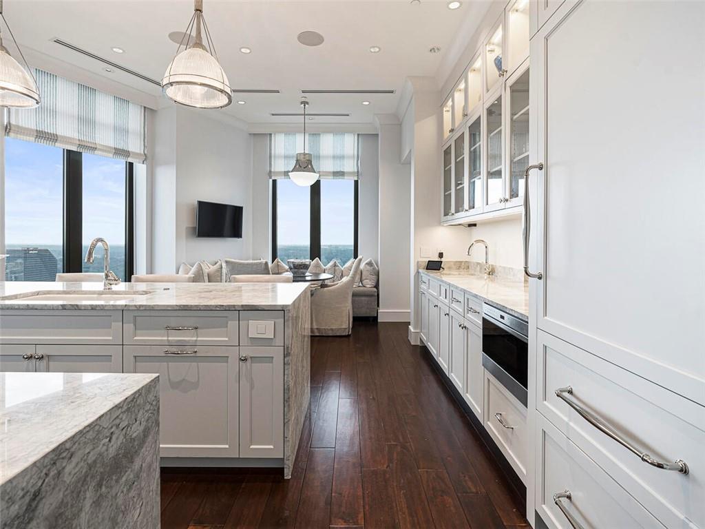 3376 Peachtree Road NE Unit 49