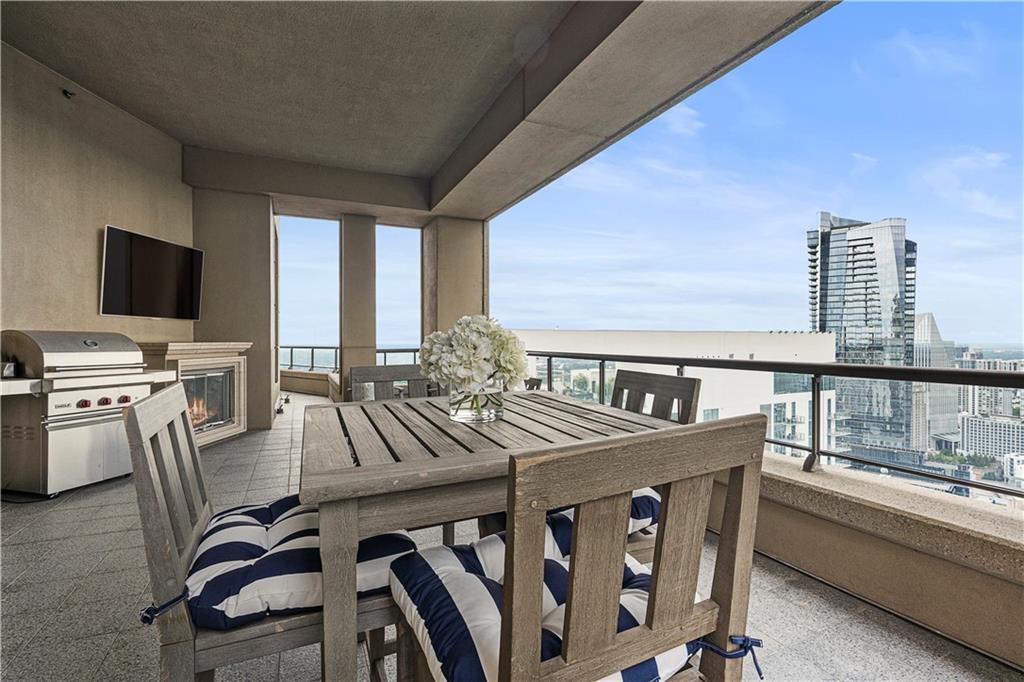 3376 Peachtree Road NE Unit 49