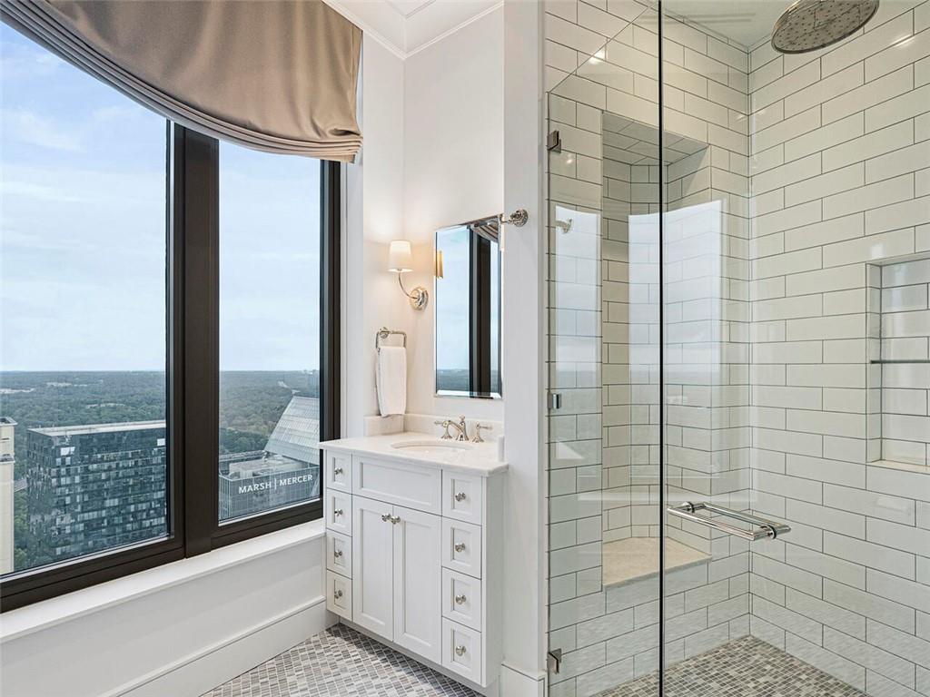 3376 Peachtree Road NE Unit 49