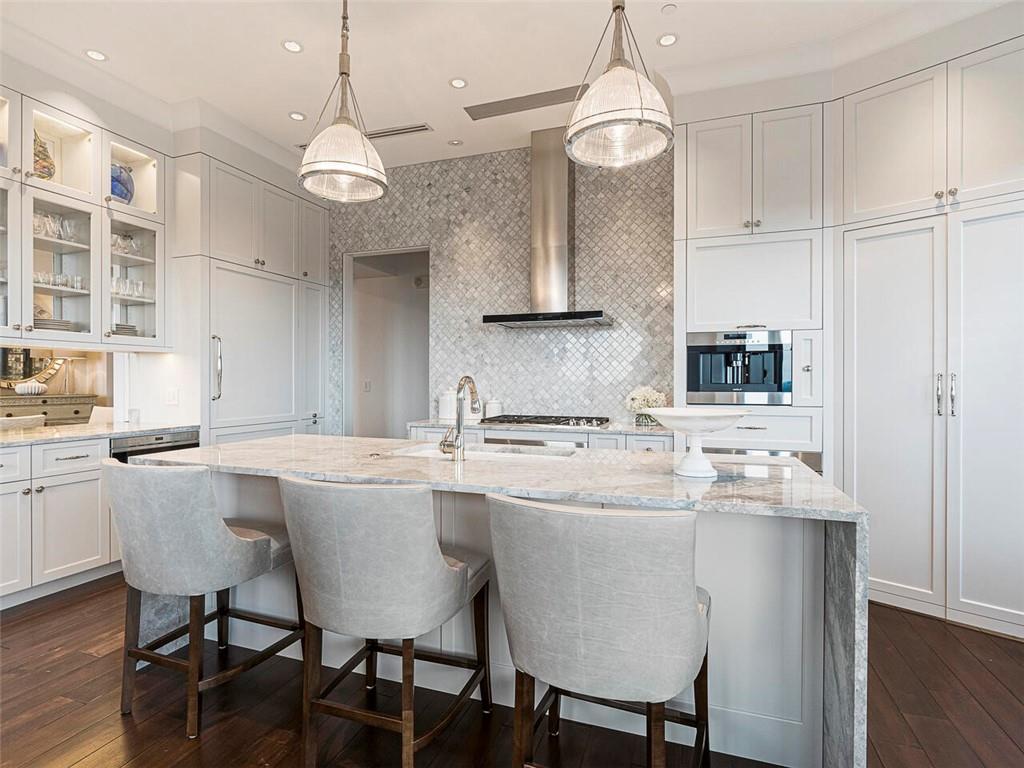 3376 Peachtree Road NE Unit 49
