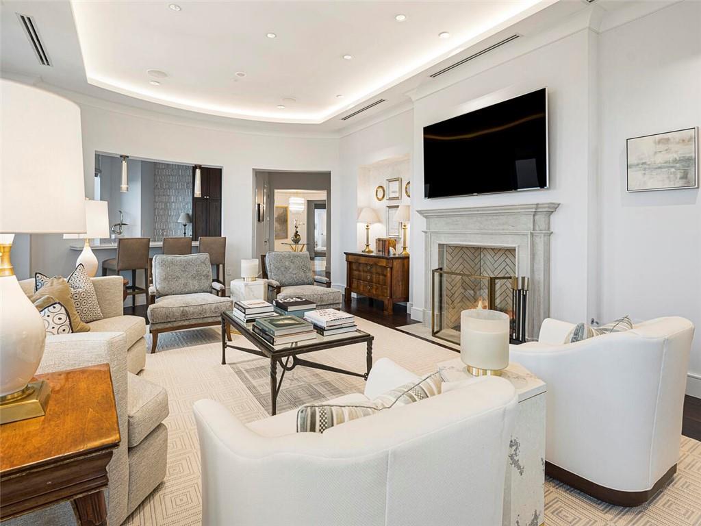 3376 Peachtree Road NE Unit 49