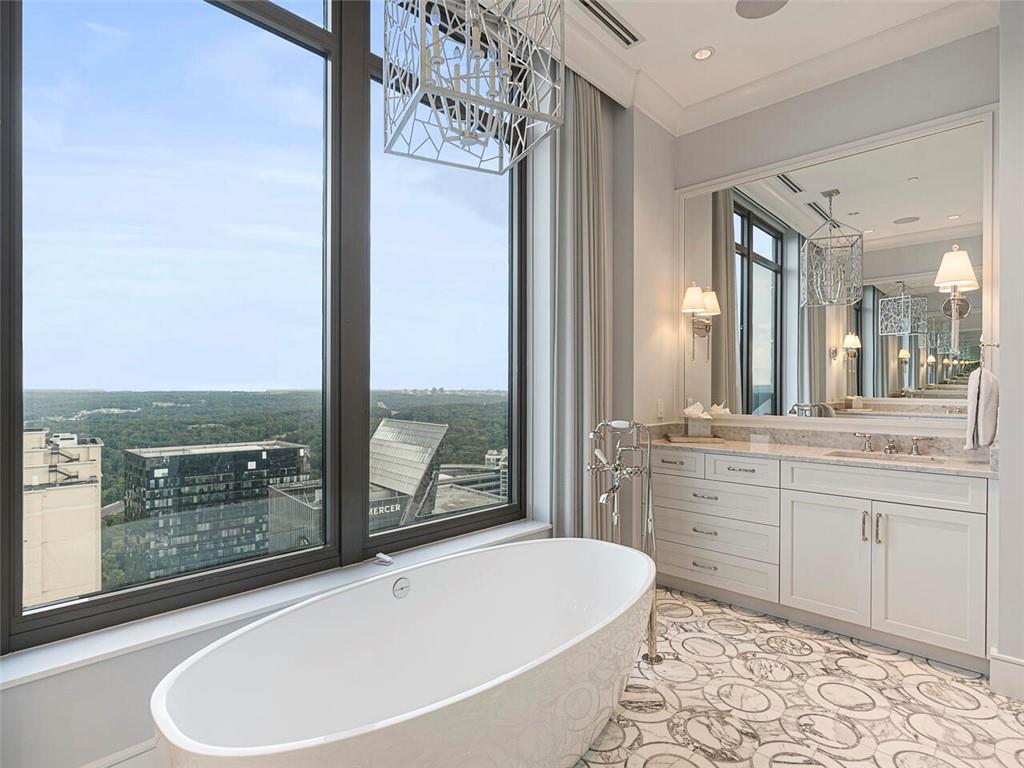 3376 Peachtree Road NE Unit 49