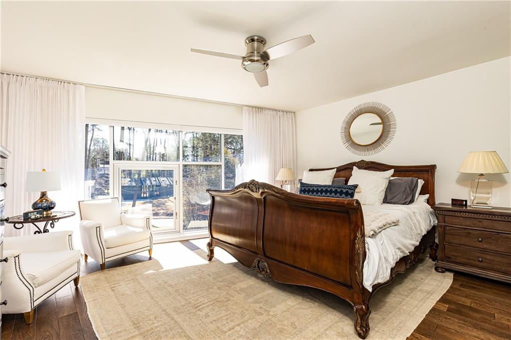1960 Tall Tree Drive NE