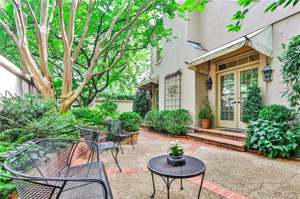 2525 Peachtree Road NE Unit 26