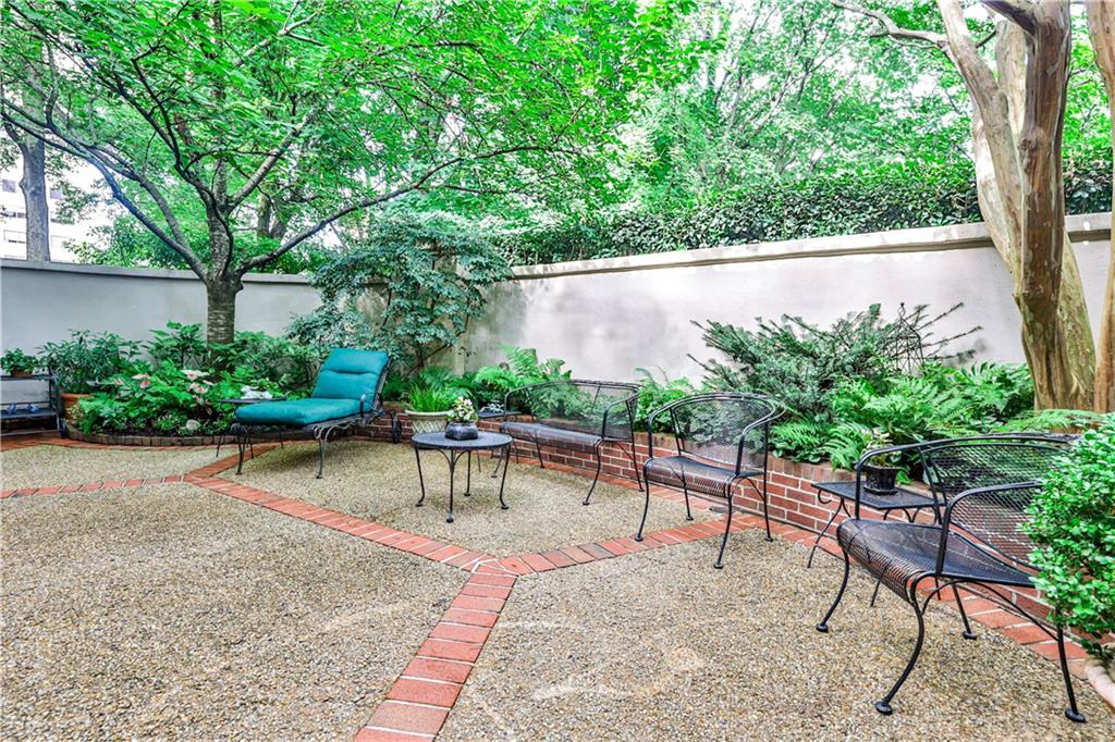 2525 Peachtree Road NE Unit 26