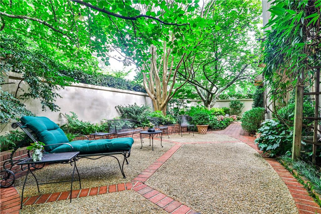 2525 Peachtree Road NE Unit 26