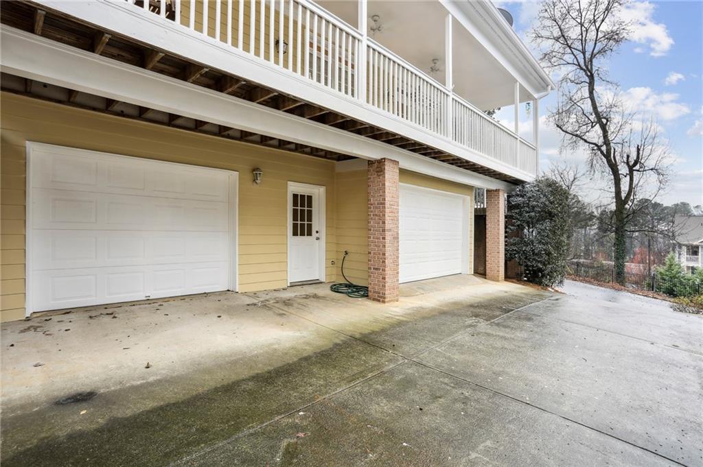 1119 Davis Circle NW