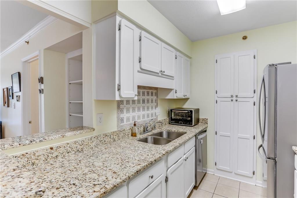 1114 Highland Bluff Drive SE Unit 114