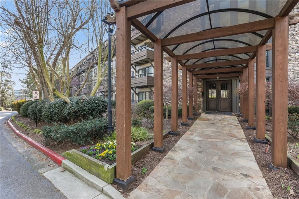 1114 Highland Bluff Drive SE Unit 114