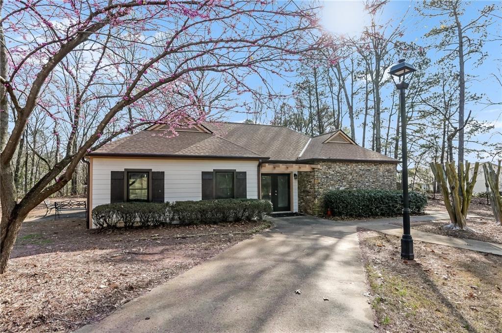 1114 Highland Bluff Drive SE Unit 114