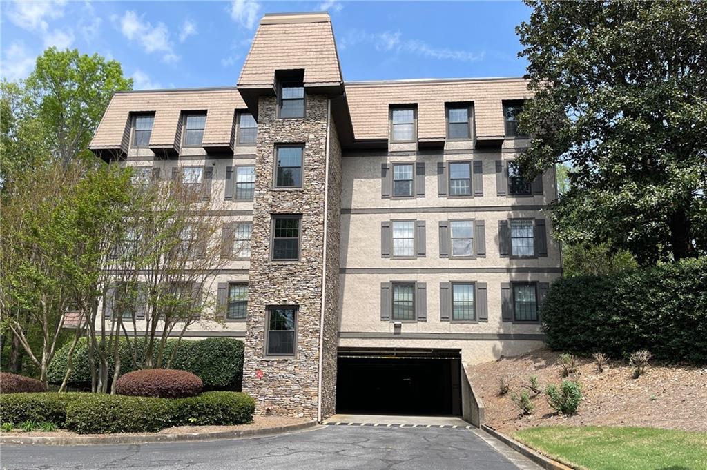 1114 Highland Bluff Drive SE Unit 114