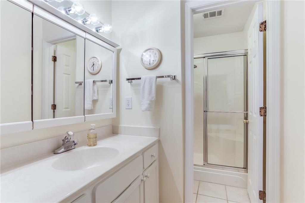 1114 Highland Bluff Drive SE Unit 114