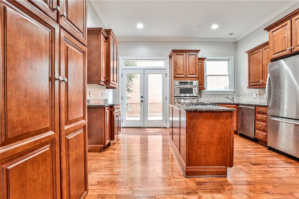 9 Bohler Point NW