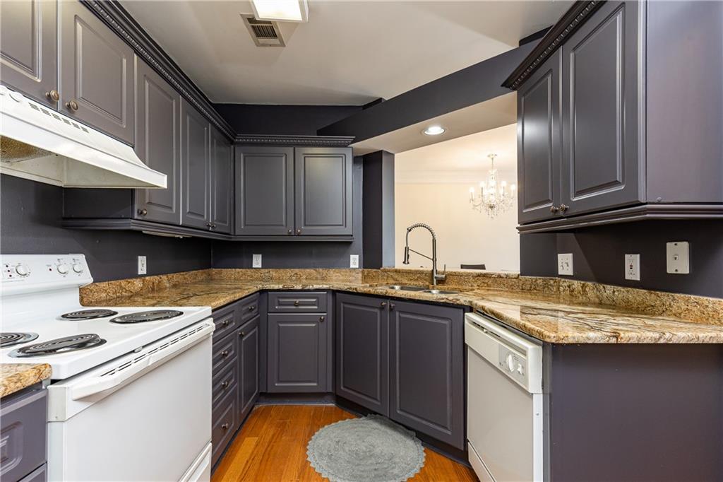 3334 Peachtree Road NE Unit 904