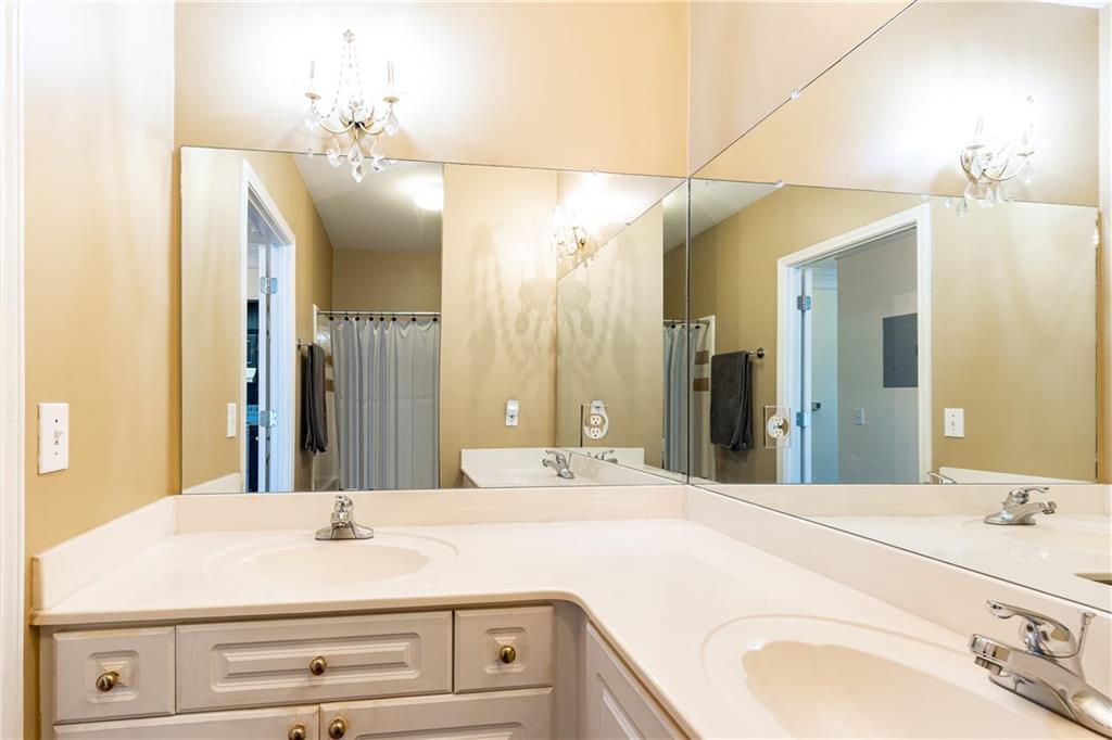 3334 Peachtree Road NE Unit 904
