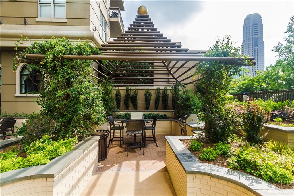 3334 Peachtree Road NE Unit 904