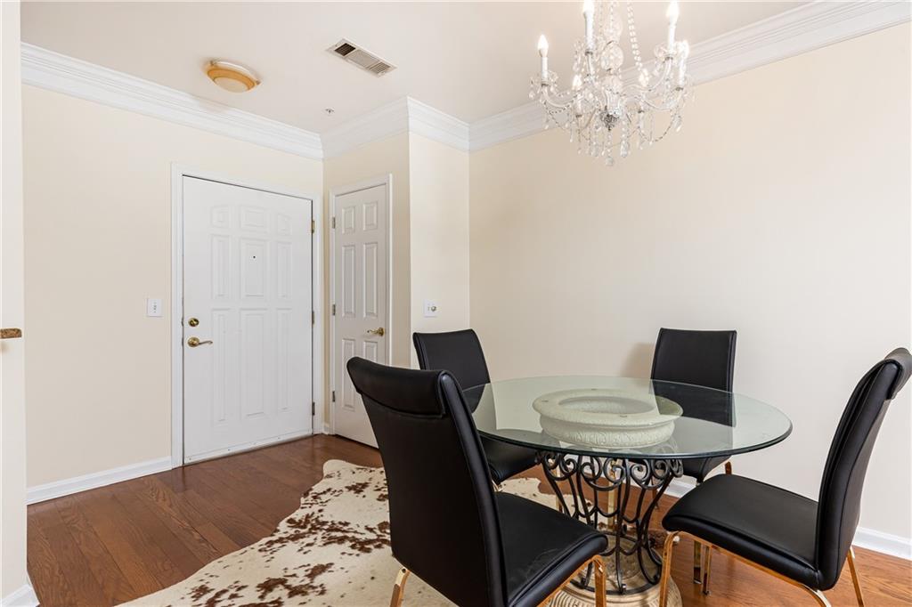 3334 Peachtree Road NE Unit 904