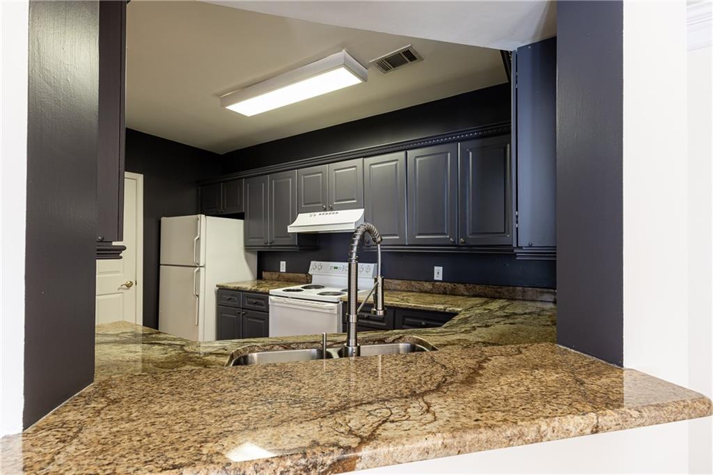 3334 Peachtree Road NE Unit 904