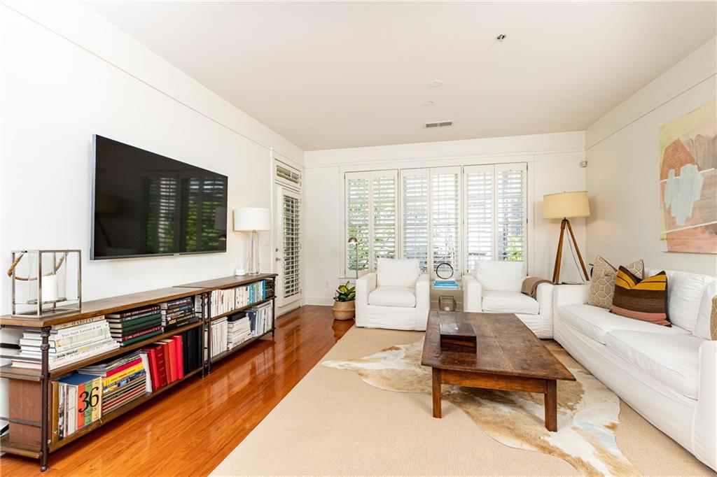 273 12th Street NE Unit 313