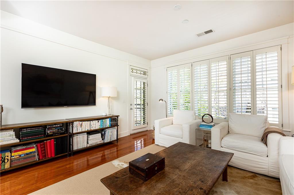 273 12th Street NE Unit 313