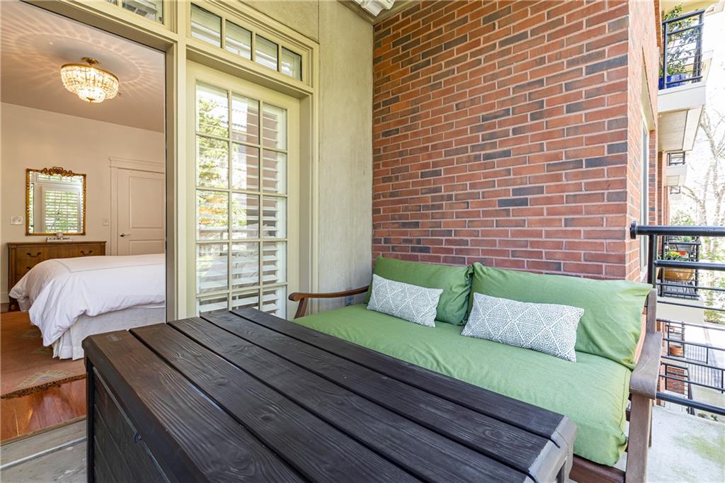 273 12th Street NE Unit 313