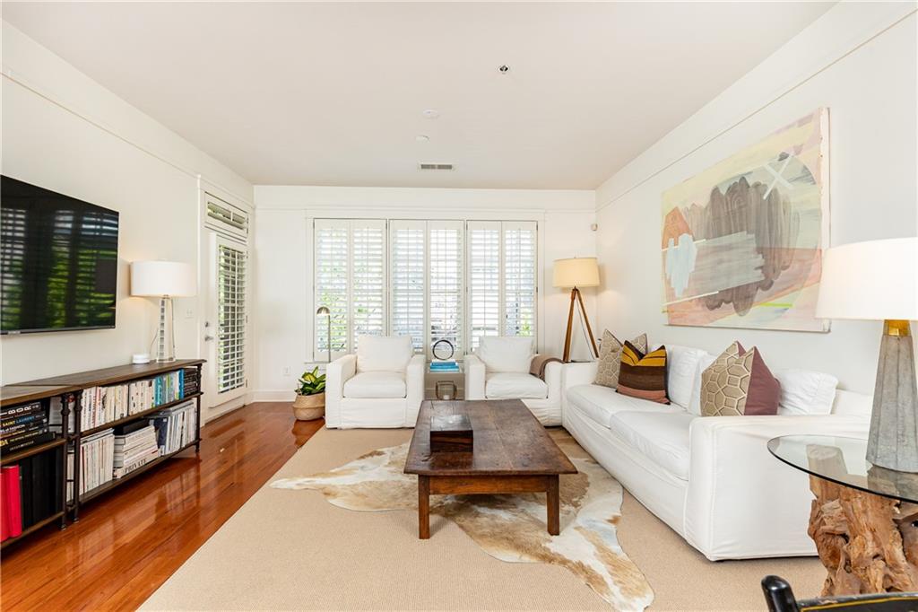 273 12th Street NE Unit 313