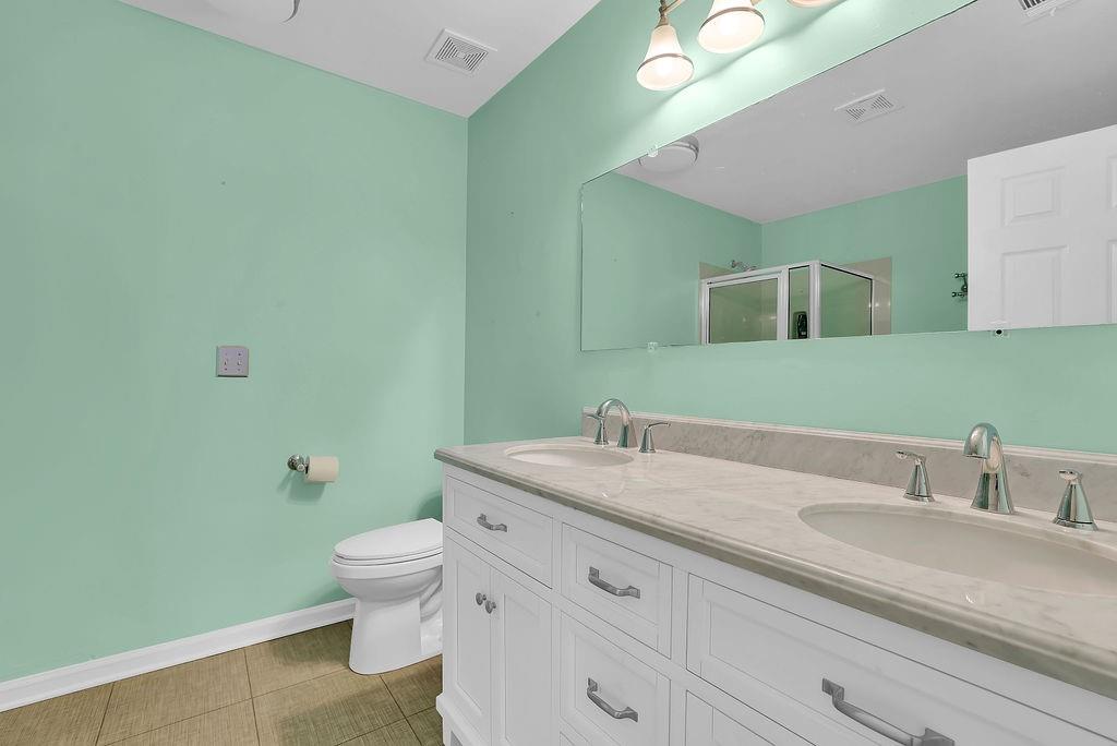 3908 Snipes Court